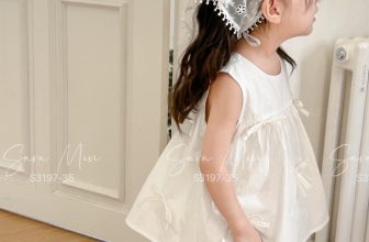 [🆕🇻🇳]  GẠO BABY STORE – Chuyên Hàng VNXK Thiết Kế Cao Cấp Cho Mẹ Và Bé 😎❤️️⭐️ Set bộ màu trắng tiểu thư dã man luôn ấy ạ
Thiết kế bắt mắt điểm những chiếc nơ xinh xắn
Chất liệu thô cotton mềm mại, mát mẻ
Size 1y-10y
GBBR10.35𝑭𝑶𝑳𝑳𝑶𝑾 , shares-0✔️ , likes-72❤️️ , date-2024-04-18 07:11:52🇻🇳🇻🇳🇻🇳📰🆕