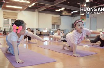 [🆕🇻🇳] Hương Anh Yoga Center 🧘 Top1Yoga 🤸🏻‍♀️ TRẢI NGHIỆM MÙA HÈ ĐẦY THÚ VỊ CHO CÁC CON TẠI LỚP YOGA KID | HLV BÍCH NGATại trung tâm, các bé sẽ được:– Học tập với đội ngũ giáo viên giàu kinh nghi , shares-2✔️ , likes-66❤️️ , date-2024-06-08 03:36:44🇻🇳🇻🇳🇻🇳📰🆕