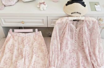 [🆕🇻🇳] Hera Chic – Thời trang nữ thiết kế và may thủ công bằng cả trái tim ♥️ 👕 Top1Fashion 👗
Phác họa nét đẹp đầy lãng mạn, nữ tính của cánh đồng hoa rực rỡ.
Thiết kế nhấn nhá đặc biệt, sở hữu một nét đẹp riêng trên phom dáng bồng bềnh đầy tha , shares-0✔️ , likes-11❤️️ , date-2024-05-11 05:33:52🇻🇳🇻🇳🇻🇳📰🆕