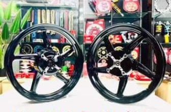 [🆕🇻🇳] X1R VIET NAM  – PHỤ TÙNG XE MÁY NHẬP KHẨU CHÍNH HÃNG 🚗 Top1Go 🏍️  Hàng mới về:   Mâm 5 cây SH Ý  Thương hiệu: X1R
Dòng xe: SH125/ SH 150 2022
Màu sắc: Đen bóng
Size: 2.5×16- 2.75×16
( Mâm bao gồm bạc đạn ống chỉ)
Ngu , shares-0✔️ , likes-0❤️️ , date-2024-05-10 08:09:44🇻🇳🇻🇳🇻🇳📰🆕