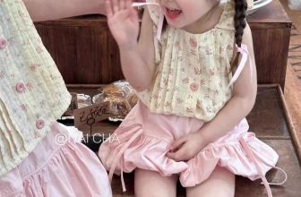 [🆕🇻🇳] MamimO Shop – Bán buôn – bán lẻ thời trang xuất khẩu trẻ em😎❤️️⭐️ Xinh xỉuuuuu..
Bác nào có gái iu đỡ hộ e set này cái
Xinh dã man, thô mềm mát, hoa nhí hai màu cực tây. Chân váy bồng bên trong có quần mẹ yên tâm nhé !!
, shares-0✔️ , likes-24❤️️ , date-2024-04-18 14:36:50🇻🇳🇻🇳🇻🇳📰🆕