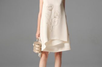 [🆕🇻🇳] Lumière des Liin 👕 Top1Fashion 👗  Váy trắng có làm anh lo lắng
————-
Thiết kế, cover hàng hiệu, may đo theo mẫu
Nguồn ảnh: Chancos
, shares-0✔️ , likes-3❤️️ , date-2024-04-21 02:34:16🇻🇳🇻🇳🇻🇳📰🆕