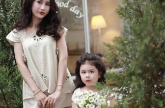 [🆕🇻🇳]  Suri baby kids – Thời trang cho bé thiết kế, hàng QC Cao Cấp 😎❤️️⭐️ Sáng sớm đến nhận feback mẹ và bé xinh xỉu quá
Hàng thiết kế chuẩn loại 1 các mẹ yên tâm nha
, shares-1✔️ , likes-6❤️️ , date-2024-05-09 00:01:43🇻🇳🇻🇳🇻🇳📰🆕
