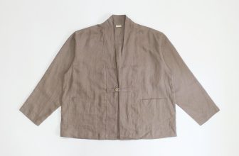 [🆕🇻🇳] Tiệm may Tháng Năm 👕 Top1Fashion 👗  Áo Hotei phiên bản cài nút cho những bạn không thích thắt dây. Form áo vẫn vậy, màu nâu ruốc nhạt chất 100% Linen định lượng cao, dày dặn (thường gọi là Li , shares-0✔️ , likes-7❤️️ , date-2024-05-07 13:32:40🇻🇳🇻🇳🇻🇳📰🆕