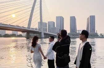 [🆕🇻🇳] Aura Studio – Wedding Service 👕 Top1Fashion 👗  #BEHIND_THE_SCENE
-Đằng sau những bức ảnh lung linh của các Dâu Rể là sự cố gắng của cả Ekip chuyên nghiệp & tận tâm tràn đầy nhiệt huyết nhà sao 𝗔𝘂𝗿𝗮 𝗦𝘁𝘂 , shares-2✔️ , likes-12❤️️ , date-2024-05-10 11:34:06🇻🇳🇻🇳🇻🇳📰🆕