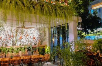 [☕️🇻🇳] Oromia Coffee – Lounge🥤 Top1Coffee ☕️ Thích sân vườn mà ngại nóng thì… thời tiết hôm nay là siêu thích hợp cho bạn ghé thăm góc vườn xanh tươi này r
, shares-0✔️ , likes-21❤️️ , date-2024-05-09 12:04:18🇻🇳🇻🇳🇻🇳📰🆕