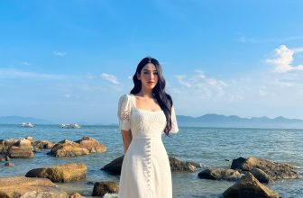 [🆕🇻🇳] CEVONNI 👕 Top1Fashion 👗  𝟑𝟎% 𝐎𝐅𝐅 | 𝐍𝐀𝐋𝐈𝐄 𝐃𝐑𝐄𝐒𝐒: 𝐂𝐑𝐄𝐀𝐓𝐈𝐍𝐆 𝐘𝐎𝐔𝐑 𝐎𝐖𝐍 𝐁𝐄𝐀𝐔𝐓𝐘Mẫu đầm maxi cổ vuông mang tên Nalie Dress hứa hẹn khuấy động những bức ảnh checkin du lịch của các quý cô , shares-0✔️ , likes-16❤️️ , date-2024-05-19 13:00:13🇻🇳🇻🇳🇻🇳📰🆕