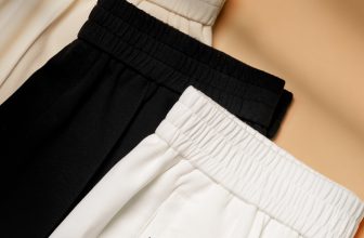 [🆕🇻🇳] Adam Store – Thương hiệu Suit may sẵn hàng đầu Việt Nam👕 Top1Fashion 👗  𝐇𝐎𝐓 𝐒𝐇𝐎𝐑𝐓 𝐏𝐀𝐍𝐓𝐒 𝐀𝐑𝐄 𝐂𝐎𝐌𝐈𝐍𝐆 𝐁𝐀𝐂𝐊Với sự kết hợp hoàn hảo giữa cotton, dacron và spandex, chiếc quần short của Adam Store mang lại độ co giãn tuyệt vời, g , shares-5✔️ , likes-81❤️️ , date-2024-05-20 12:30:03🇻🇳🇻🇳🇻🇳📰🆕