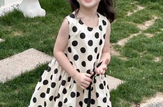 [🆕🇻🇳] Cara Sweet – Sản xuất và phân phối hàng thiết kế trẻ em 😎❤️️⭐️ Đổi gió với chiếc đầm chấm bi Vintage, đẹp nhẹ nhàng, tiểu thơ
Chao ôi xinh yêu quá, đơn giản đẹp mãi
Chất đũi lạnh mềm, mát, mặc thích
– Size: 2-11y
– , shares-0✔️ , likes-1❤️️ , date-2024-05-09 01:38:09🇻🇳🇻🇳🇻🇳📰🆕