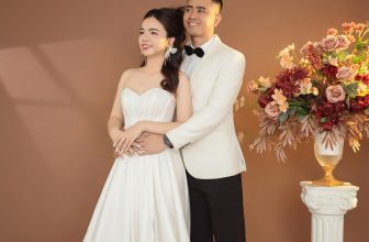 [🆕🇻🇳] HAHA Wedding -Chụp Ảnh Cưới Đẹp Tại Quảng Bình 🤵🏻 Top1Wedding 👰🏻  𝐇𝐀𝐇𝐀 𝐖𝐄𝐃𝐃𝐈𝐍𝐆
__________________________
𝐇𝐨𝐭𝐥𝐢𝐧𝐞 : ‭0942951222
𝐒𝐡𝐨𝐰𝐫𝐨𝐨𝐦 : 03 Thạch Hãn, TP. Đồng Hới, Quảng Bình.
#wedding #cuoihoi #muacuoi #nhiepanh #m , shares-0✔️ , likes-6❤️️ , date-2024-05-12 03:22:22🇻🇳🇻🇳🇻🇳📰🆕
