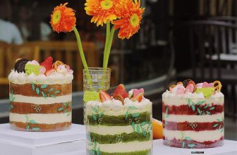 [☕️🇻🇳] Cham Cham Bakery – Coffee 🥤 Top1Coffee ☕️ Những chiếc bánh của mùa hè mình yêuNhiều kem nhưng lại chẳng ngấy, là đồ ngọt nhưng lại siêu fresh, siêu mát lành, đó chính  , shares-1✔️ , likes-22❤️️ , date-2024-05-15 12:41:49🇻🇳🇻🇳🇻🇳📰🆕