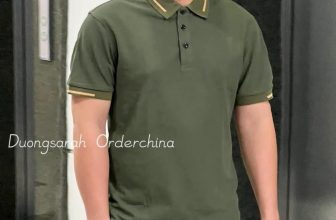 [🆕🇻🇳] Shop mẹ bé Hồng Ánh authenic 😎❤️️⭐️ Hàng về nhanh quá các bác ơi , chất mát mà lên cả set form cực đẹp mà sang nha. Hàng #Authhhh nên chất khỏi bàn
Set bộ cổ polo cho các a thik đơn giản  , shares-1✔️ , likes-5❤️️ , date-2024-05-26 02:13:59🇻🇳🇻🇳🇻🇳📰🆕