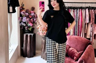 [🆕🇻🇳] Bui Lan Anh Studio – 𝑸𝒖𝒂̂̀𝒏 𝑨́𝒐 𝑵𝒖̛̃ 𝑯𝒐𝒕 𝑻𝒓𝒆𝒏𝒅 👕 Top1Fashion 👗  Set mặc ở nhà
Tạo trải nhiệm năng động và thoả mái  Cá tính
Một lựa chọn để chị em tham khảo
, shares-2✔️ , likes-65❤️️ , date-2024-05-23 00:51:26🇻🇳🇻🇳🇻🇳📰🆕