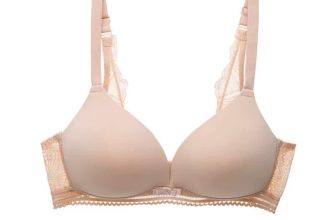 [🆕🇻🇳] Xuất Xịn Zara Mango (Jolie Shop) 👕 Top1Fashion 👗  Em còn sẵn be 34-36
Đen 38
Siêu phẩm làm mưa làm gió shop e!!! quá đẹp, quá chất và quá sexy với thiết kế ko gọng, mút vừa, mặc rất thoải mái, pha ren nh , shares-0✔️ , likes-3❤️️ , date-2024-05-30 11:00:46🇻🇳🇻🇳🇻🇳📰🆕