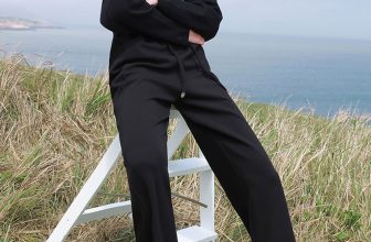 [🆕🇻🇳] Alicia Clothes – Thời trang xuất khẩu 👕 Top1Fashion 👗   𝐍𝐞𝐰 𝐬𝐭𝐫𝐢𝐩𝐞𝐝 𝐭𝐰𝐨-𝐩𝐢𝐞𝐜𝐞 𝐬𝐞𝐭 𝐜𝐚𝐫𝐝𝐢𝐠𝐚𝐧
Các cô nàng cá tính thích simple is the best đâu rùi! Chớ hỏi sao hè mà Alicia vẫn lấy áo len. Vì nó quá ư là xinh luô , shares-0✔️ , likes-0❤️️ , date-2024-05-14 08:20:22🇻🇳🇻🇳🇻🇳📰🆕