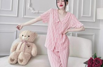 [🆕🇻🇳] Xưởng Sỉ Đồ Bộ Xinh – Nyn – Xưởng may trực tiếp sản xuất thời trang nữ 👕 Top1Fashion 👗  Trông dịu dàng nhưng chạm đến phải nâng niu  Chất lụa MANGO  cao cấp siêu mềm mượt, thoáng mát, không nhăn
Quần có túi sâu, hàng may chuẩn, có size
S  dư , shares-1✔️ , likes-6❤️️ , date-2024-06-06 04:41:40🇻🇳🇻🇳🇻🇳📰🆕