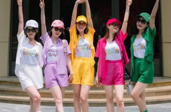 [🆕🇻🇳] Đồng Phục Gạo House – Là Xưởng sản xuất Áo Gia Đình, Áo Doanh Nghiệp, Công Ty, Áo Lớp, Áo Bảo Hộ… 👕 Top1Fashion 👗  Rực rỡ và yêu đời  “Hãy cứ làm những việc khiến tâm hồn và cơ thể bạn cảm thấy nhẹ nhỏm thanh thản nhất, rồi cứ lặng lẽ quay về với chính mình. Hạnh phúc t , shares-2✔️ , likes-104❤️️ , date-2024-05-17 15:15:06🇻🇳🇻🇳🇻🇳📰🆕