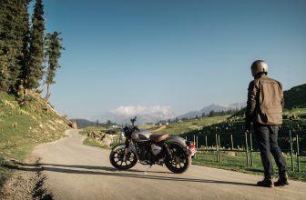 [🆕🇻🇳] Royal Enfield Vietnam  – Nhà phân phối chính thức của Royal Enfield tại Việt Nam 🚗 Top1Go 🏍️  Classic 350 chính là sự lựa chọn dành cho những quý ông thích cảm nhận sự tinh tế, nhẹ nhàng và tận hưởng cảnh đẹp tuyệt vời trên mọi cung đường!Hãy đến  , shares-0✔️ , likes-14❤️️ , date-2024-05-16 13:00:33🇻🇳🇻🇳🇻🇳📰🆕