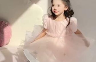 [🆕🇻🇳]  Homi baby house -Homi Baby House là thương hiêu đầm dạ hội , đầm công chúa cho bé tuổi từ 1-10 tuổi 🧑‍🧒❤️️👶⭐️ Lại xinh xắn quá rồi   𝗦𝗵𝗼𝗽𝗲𝗲 :          #đầmcôngchúa #vaycongchuachobe #damcongchua #damcongchua #thietke #Homibabyhouse #thoitrangbegai #vaycongchua
, shares-0✔️ , likes-0❤️️ , date-2024-06-17 05:01:02🇻🇳🇻🇳🇻🇳📰🆕