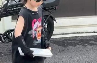 [🆕🇻🇳]  Voi Kun – Thời trang trẻ em có sẵn – Hàng Quảng Châu 🧑‍🧒❤️️👶⭐️ Set đồ quá chất chơi ! Mát mẻ, thoải mái lắm ạ ! Size 100-140
, shares-0✔️ , likes-0❤️️ , date-2024-06-11 14:46:58🇻🇳🇻🇳🇻🇳📰🆕