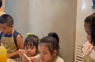 [☕️🇻🇳] Fcoffee 🥤 Top1Coffee ☕️ Workshop “Em là pha chế nhí” cùng các bạn nhỏ dễ thương ở Fcoffee  #fcoffee #phache #happy #coffee #love
, shares-0✔️ , likes-0❤️️ , date-2024-06-09 02:29:53🇻🇳🇻🇳🇻🇳📰🆕