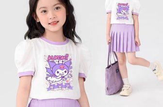 [🆕🇻🇳] Kemy Kids 😎❤️️⭐️ Kuromi sắc tím đang là trend nhất luôn ạ.Áo cotton 4 chiều dòng xịn sò nhất, ai sờ vào cũng mê, chưa 1 ai chê luôn ạ.
Chân váy xếp ly kèm quần luôn rất đ , shares-0✔️ , likes-0❤️️ , date-2024-05-14 08:27:21🇻🇳🇻🇳🇻🇳📰🆕