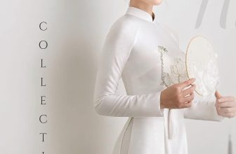 [🆕🇻🇳] La Rosa Bridal – Makeup – wedding dress and more ..! 🤵🏻 Top1Wedding 👰🏻  𝐇𝐚̣ 𝐂𝐨𝐥𝐥𝐞𝐜𝐭𝐢𝐨𝐧 𝟐 – 𝐋𝐚 𝐑𝐨𝐬𝐚
Tình yêu của mùa hè rực rỡ được La Rosa khẽ khàng vẽ nên trên từng tà áo dài “𝐇𝐚̣” – BST Áo dài cưới mới nhất dành cho những nàn , shares-4✔️ , likes-17❤️️ , date-2024-05-18 06:19:19🇻🇳🇻🇳🇻🇳📰🆕