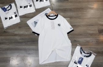 [🆕🇻🇳] Xuất Xịn Zara Mango (Jolie Shop) 👕 Top1Fashion 👗  Áo phông M-LB hàng  dư xịn đét, chất đặc trưng của hãng, chất mềm mướt, thông thoáng. Mặc rất thich, ĐƠN GIẢN DỄ MẶC
Sz sml
250k
, shares-0✔️ , likes-4❤️️ , date-2024-05-30 10:01:00🇻🇳🇻🇳🇻🇳📰🆕