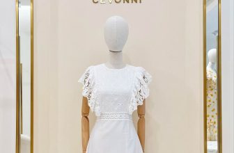 [🆕🇻🇳] CEVONNI 👕 Top1Fashion 👗  𝟒𝟎% 𝐎𝐅𝐅 | 𝐋𝐎𝐈𝐑𝐄 𝐃𝐑𝐄𝐒𝐒Mẫu đầm trắng dịu dàng và nữ tính Loire Dress cực hợp cho mùa Hạ đang được SALE 40%!Loire Dress mang dáng ôm ngắn nhưng vẫn mang l , shares-0✔️ , likes-7❤️️ , date-2024-05-20 13:00:25🇻🇳🇻🇳🇻🇳📰🆕