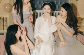 [🆕🇻🇳] Xưởng Váy Sweetie 🤵🏻 Top1Wedding 👰🏻  ” Một bông hồng cũng có thể trở thành cả khu vườn của tôi… đó là người bạn của tôi, thế giới của tôi ”Cảm ơn vì đã lựa chọn Váy phù dâu tại Xưởng Váy Swe , shares-0✔️ , likes-12❤️️ , date-2024-06-02 07:00:40🇻🇳🇻🇳🇻🇳📰🆕