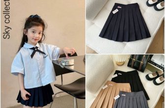 [🆕🇻🇳] Đồng phục học sinh cao cấp – Kidsky 😎❤️️⭐️ 𝐆𝐢𝐫𝐥’𝐬 𝐒𝐤𝐢𝐫𝐭
________________
#Chân_váy_xếp_li
Dù cho xu hướng thời trang thay đổi nhanh chóng từng ngày thì chân váy xếp li vẫn luôn được ưa chuộng
Chiế , shares-1✔️ , likes-18❤️️ , date-2024-05-28 02:07:59🇻🇳🇻🇳🇻🇳📰🆕