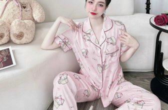 [🆕🇻🇳] Xưởng Sỉ Đồ Bộ Xinh – Nyn – Xưởng may trực tiếp sản xuất thời trang nữ 👕 Top1Fashion 👗  Chỉ cần đơn giản – điệu đà – dễ thương   Chất liệu: 𝐋𝐮̣𝐚 tơ tằm cao cấp , nhẹ nhàng, siêu mềm mượt, thoáng mát
Quần có túi sâu
Hàng có size :
S dưới , shares-0✔️ , likes-2❤️️ , date-2024-06-01 03:53:45🇻🇳🇻🇳🇻🇳📰🆕