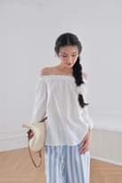 [🆕🇻🇳] Ceci Cela – Born to give you a dose of Feminine 👕 Top1Fashion 👗  𝙏𝙝𝙚 𝙤𝙪𝙩𝙛𝙞𝙩 𝙞𝙨 𝙟𝙪𝙨𝙩 𝙩𝙤𝙤 𝙘𝙪𝙩𝙚 𝙩𝙝𝙖𝙩 𝙞 𝙘𝙖𝙣 𝙬𝙚𝙖𝙧 𝙖𝙡𝙡 𝙙𝙖𝙮 𝙡𝙤𝙣𝙜 
𝒫𝓇ℴ𝒹𝓊𝒸𝓉 𝒾𝓃𝒻ℴ:
Salra top: 330.000 Freesize
 Wide pants: 390.000 ( S/M/L )
Ghé ngay cửa hàng gần nh , shares-2✔️ , likes-7❤️️ , date-2024-05-28 13:59:43🇻🇳🇻🇳🇻🇳📰🆕