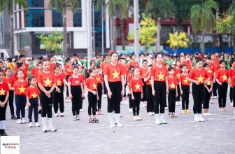 [🆕🇻🇳] Ula Namaste Yoga – 100% Master Yoga Ấn Độ 🧘 Top1Yoga 🤸🏻‍♀️ Lễ Khai mạc hè, Ngày Olympic trẻ em và phát động toàn dân tập luyện môn bơi phòng, chống đuối nước năm 2024Sáng ngày 26/5, tại Quảng trường Lam Sơn, thàn , shares-0✔️ , likes-4❤️️ , date-2024-05-29 06:48:54🇻🇳🇻🇳🇻🇳📰🆕