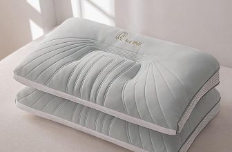 [🆕🇻🇳]  Măng Kids chuyên các mặt hàng xuất dư, xuất xịn 😎❤️️⭐️ Ruột gối băng lạnh đập tan nóng nắng mùa hè
Chất liệu vỏ băng lạnh . Mặt dưới lớp lưới tản nhiệt
Ruột bông cao cấp Kháng khuẩn
Size nhập 48×74, shares-1✔️ , likes-7❤️️ , date-2024-05-28 10:58:48🇻🇳🇻🇳🇻🇳📰🆕