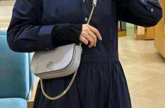 [🆕🇻🇳] Wellcome to CHIC HOUSE by CHIC VNXK 👕 Top1Fashion 👗  TB” Chiếc túi cô động vẻ đẹp quyến rũ” đầy sang trọng  với chất da cao cấp mềm mượt được trần chỉ một cách tỉ mỉ
” Ấn tượng hơn nữa là khoá và logo được m , shares-0✔️ , likes-0❤️️ , date-2024-05-30 08:03:38🇻🇳🇻🇳🇻🇳📰🆕