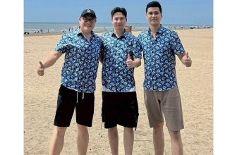 [🆕🇻🇳] DGC Selection là thương hiệu thời trang nam của Tổng công ty Đức Giang 👕 Top1Fashion 👗  𝐅𝐄𝐄𝐃𝐁𝐀𝐂𝐊 𝐂𝐔𝐒𝐓𝐎𝐌𝐄𝐑
TẬN HƯỞNG MÙA DU LỊCH CÙNG DGCCảm ơn feedback ‘xịn xò’ của ba anh chàng điển trai đã gửi về cho DGC. Cùng ngắm nhìn diện mạo trẻ trung, , shares-0✔️ , likes-6❤️️ , date-2024-06-09 02:00:03🇻🇳🇻🇳🇻🇳📰🆕