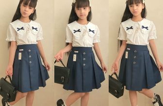 [🆕🇻🇳]  May mặc trẻ em Kidsky – Nơi gửi gắm niềm tin mua sắm của mẹ và bé 😎❤️️⭐️ Sự đáng yêu đến trong từng thiết kế
Lên hàng chất lượng, chuẩn dáng gọn xinh
Đi học đi chơi thanh lịch chỉn chu
___________________
Chân váy A xếp li dài  , shares-0✔️ , likes-24❤️️ , date-2024-05-24 03:05:19🇻🇳🇻🇳🇻🇳📰🆕