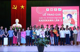 [🆕🇻🇳] NXB Kim Đồng là NXB đứng đầu trong việc xuất bản sách và văn hóa phẩm 📚 Top1Book 📖 Lễ trao giải cuộc thi vẽ tranh minh hoạ Kadokawa lần thứ 2 đã được tổ chức tại hội trường lớn trường Đại học Mỹ thuật Công nghiệp.
Cuộc thi vẽ tranh minh h , shares-5✔️ , likes-599❤️️ , date-2024-05-28 04:47:43🇻🇳🇻🇳🇻🇳📰🆕📚