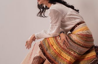 [🆕🇻🇳] Soul – Phong cách Boho-chic 👕 Top1Fashion 👗  Summer 2024 Collection
SOUL Harmony – “Color of the Soul” ​​Muse  Usagi
Photography Pierre Thạch
Beauty Dannee Tý
Styling Soul Harmony
, shares-0✔️ , likes-5❤️️ , date-2024-05-26 07:22:05🇻🇳🇻🇳🇻🇳📰🆕