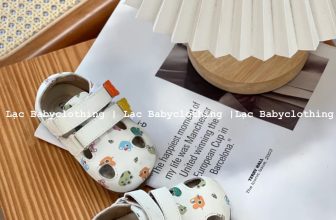 [🆕🇻🇳] Lạc BabyClothing 😎❤️️⭐️ Quá là đáng eo
Size: 11.5cm 12cm 12.5cm 13cm 13.5cm 14cm 14.5cm 15cm.
, shares-0✔️ , likes-4❤️️ , date-2024-06-05 03:08:53🇻🇳🇻🇳🇻🇳📰🆕