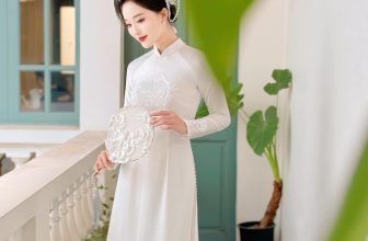 [🆕🇻🇳] La Rosa Bridal – Makeup – wedding dress and more ..! 🤵🏻 Top1Wedding 👰🏻  𝐇𝐚̣ 𝐂𝐨𝐥𝐥𝐞𝐜𝐭𝐢𝐨𝐧 𝟐 – 𝐋𝐚 𝐑𝐨𝐬𝐚
Tình yêu của mùa hè rực rỡ được La Rosa khẽ khàng vẽ nên trên từng tà áo dài “𝐇𝐚̣” – BST Áo dài cưới mới nhất dành cho những nàn , shares-1✔️ , likes-13❤️️ , date-2024-05-30 13:00:27🇻🇳🇻🇳🇻🇳📰🆕