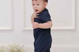 [🆕🇻🇳] THE OFFICIAL MACRO & MICRO BABIES CLOTHES 😎❤️️⭐️ Bé đã biết j chưa?Nhà Cá Ngựa năm nay có chiếc Zip Box Romper siêu siêu đẹp zaiiii nha!Dù bạn nhỏ dáng thon hay tròn thì diện lên cũng cực kì tôn dán , shares-0✔️ , likes-21❤️️ , date-2024-05-29 02:09:41🇻🇳🇻🇳🇻🇳📰🆕