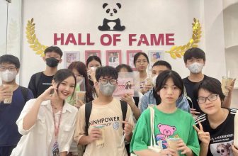 [🆕🇻🇳] Miss Ngân Panda English Class 📚 Top1Learn 📕  THÁNG NĂM RỰC RỠ CÙNG ẢNH TỔNG KẾT NĂM HỌC NHÀ PANDAHè tới cũng là lúc năm học 2023-2024 kết thúc. Quả là một năm học đáng nhớ của nhà Panda cùng các  , shares-0✔️ , likes-39❤️️ , date-2024-06-03 14:02:11🇻🇳🇻🇳🇻🇳📰🆕