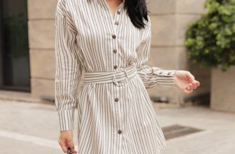 [🆕🇻🇳] SHEMODA  👕 Top1Fashion 👗  𝐒𝐓𝐑𝐈𝐏𝐄𝐃 𝐒𝐇𝐈𝐑𝐓𝐃𝐑𝐄𝐒𝐒
–
Hoạ tiết kẻ sọc đặc trưng và vầ đầy trẻ trung tại nhà SHE với thiết kế dáng váy sơ mi phóng khoáng, hiện đại dễ chiều lòng nàng nào , shares-0✔️ , likes-5❤️️ , date-2024-05-30 10:07:19🇻🇳🇻🇳🇻🇳📰🆕