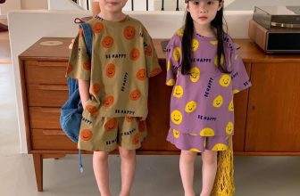 [🆕🇻🇳] Mylano – Thời trang xuất khẩu cho bé 😎❤️️⭐️ Mylano shop!!!!!
HÀNG MỚI VỀ – CÓ SẴN
Bộ cotton hoạ tiết mặt cười cho bé , chất vải  100 % cotton 4 chiều thấm hút tốt mặc cực mát , hình in sắc nét bao đẹ , shares-0✔️ , likes-1❤️️ , date-2024-06-04 12:51:17🇻🇳🇻🇳🇻🇳📰🆕