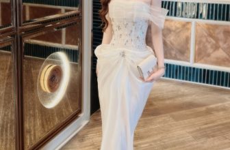 [🆕🇻🇳] Joséphine 👕 Top1Fashion 👗  𝐂𝐡𝐞𝐫𝐢𝐬𝐡 𝐞𝐯𝐞𝐫𝐲 𝐦𝐨𝐦𝐞𝐧𝐭 𝐨𝐟 𝐥𝐢𝐟𝐞𝑮𝒊𝒏𝒂 𝑫𝒓𝒆𝒔𝒔 cùng quý cô Trần Hạnh chinh phục đỉnh cao của sự thanh lịch và sang trọng.Bộ cánh là “push” vẻ đẹp hình thể một  , shares-36✔️ , likes-17K❤️️ , date-2024-06-05 11:30:12🇻🇳🇻🇳🇻🇳📰🆕