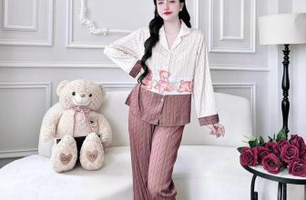 [🆕🇻🇳] Xưởng Sỉ Đồ Bộ Xinh – Nyn – Xưởng may trực tiếp sản xuất thời trang nữ 👕 Top1Fashion 👗   Mặc ntnay cứ bị xinh á !! Thoải mái, phóng khoáng, trẻ trung. Và đặc biệt rất dễ mặc   Chất lụa tơ tằm cao cấp siêu mềm mượt, thoáng mát
Hàng may chuẩn k , shares-0✔️ , likes-1❤️️ , date-2024-06-08 03:56:17🇻🇳🇻🇳🇻🇳📰🆕
