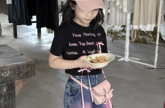 [🆕🇻🇳] Bánh Tiêu’s Closet – Chuyên order quần áo trẻ em,phụ kiện trẻ em và gia đình 😎❤️️⭐️ Mấy set này tuy đơn giản hẻm có rườm rà mà vẫn có nét riêng thu_hút quá chời lun nè! Có size cho các chị lớn lớn lun từ 14-45kí,hàng nét từ QC về tay nhen  , shares-0✔️ , likes-7❤️️ , date-2024-06-04 06:32:35🇻🇳🇻🇳🇻🇳📰🆕