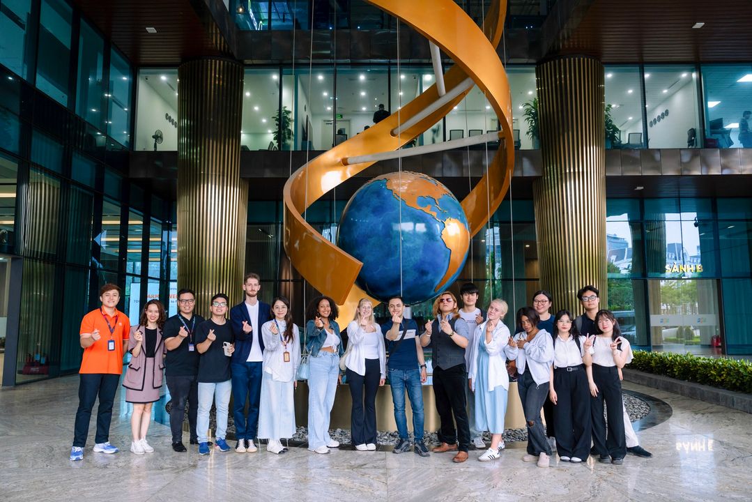 [💼🇻🇳] Tuyển dụng FPT Telecom 💼 Top1Jobs 👥 – Khám phá FPT Telecom cùng Sinh viên Greenwich UKTrong hành trình Global Greenwich Summer  …